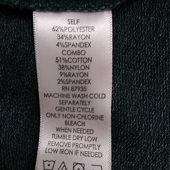 LOGO Tunic - Picture 8 of 8